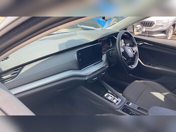 Used Skoda Octavia 2024 for sale - 78669337: Photo