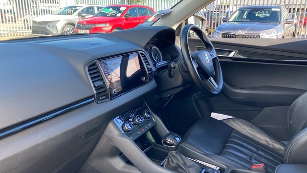 Used Skoda Karoq 2020 for sale - 76129315: Photo 2