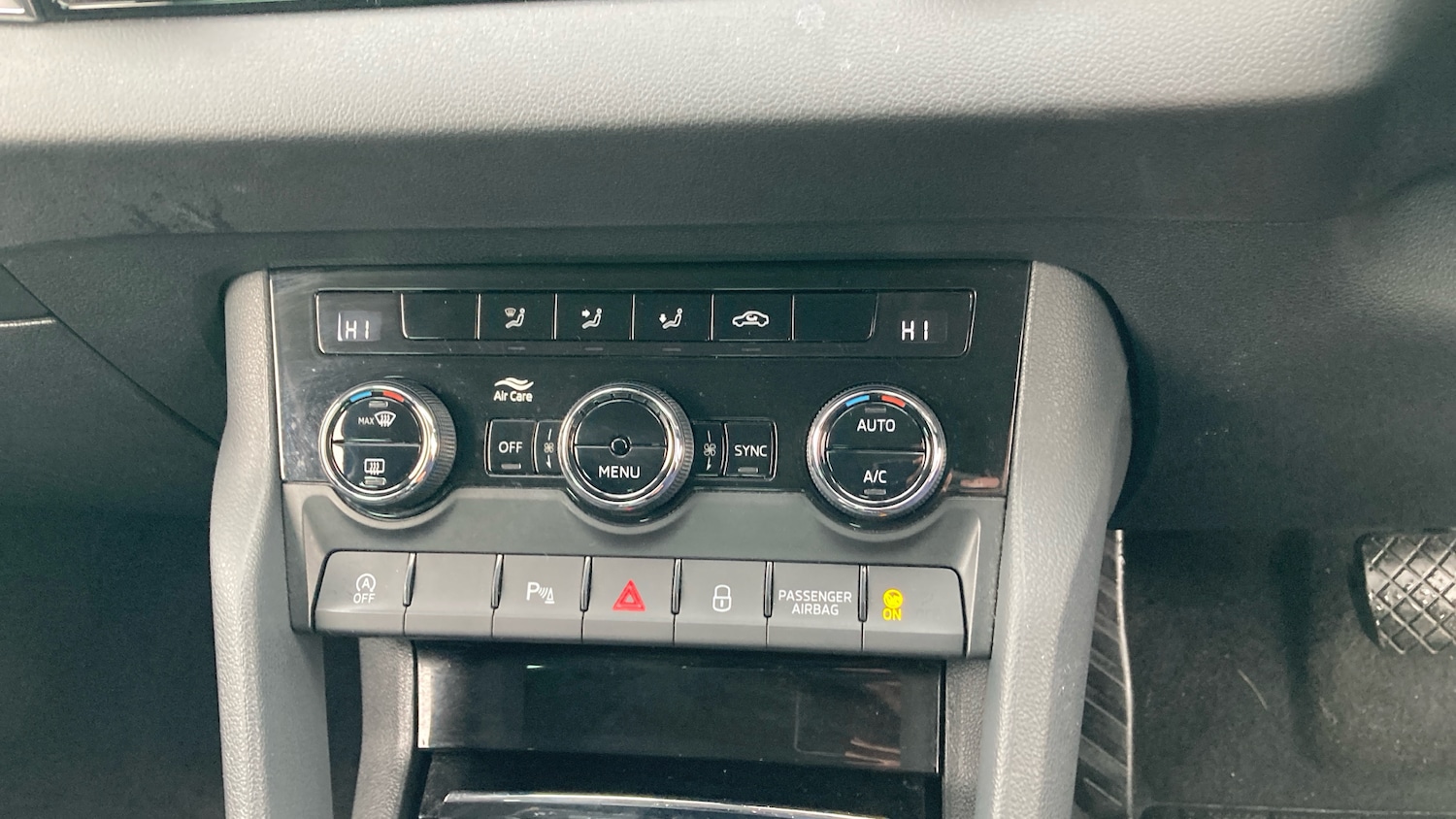 Used Skoda Karoq 2018 for sale - 77570559: Photo 13