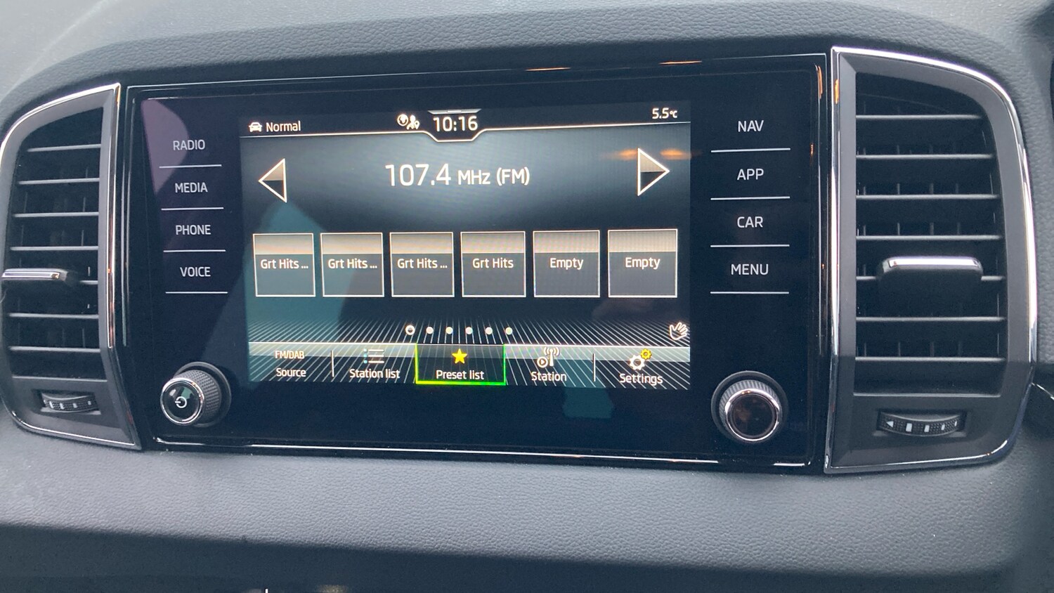 Used Skoda Karoq 2025 for sale - 77461513: Photo 12