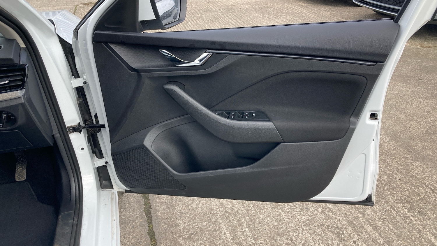 Used Skoda Kamiq 2025 for sale - 77845156: Photo 19