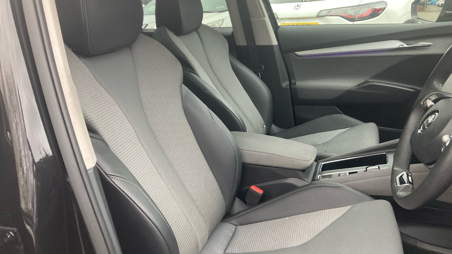 Used Skoda Enyaq 2025 for sale - 77607443: Photo 27