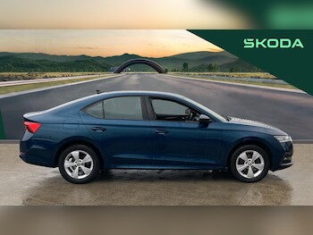 Used Skoda Octavia 2020 for sale - 77323786: Photo