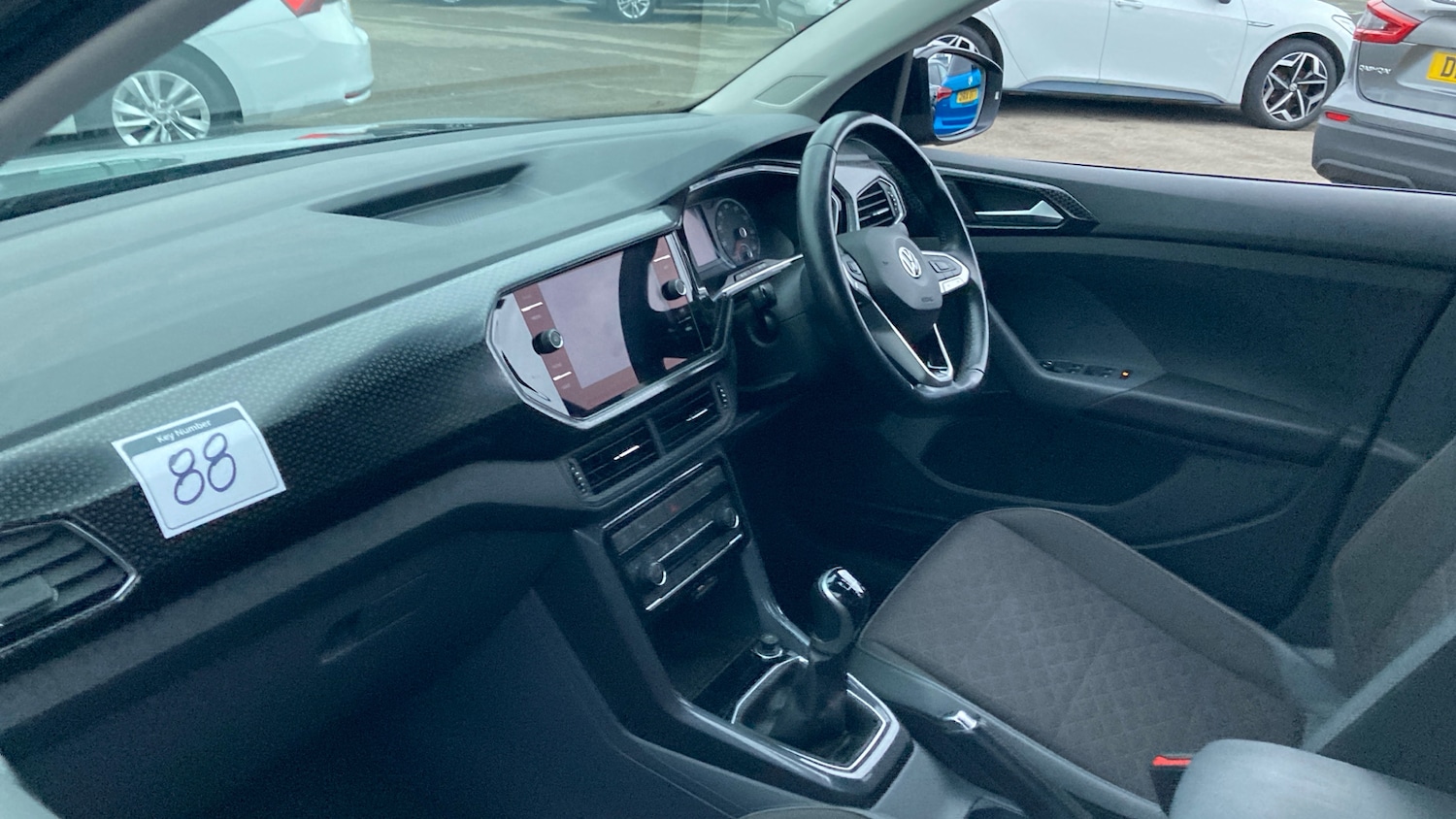 Used Volkswagen T-Cross 2020 for sale - 77567322: Photo 9