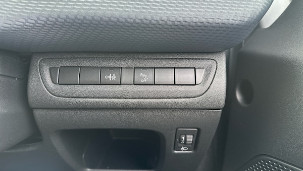 Used Peugeot 208 2018 for sale - 76127110: Photo 24