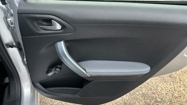 Used Peugeot 208 2018 for sale - 76127110: Photo 34
