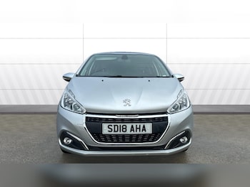 Used Peugeot 208 2018 for sale - 76127110: Photo 3