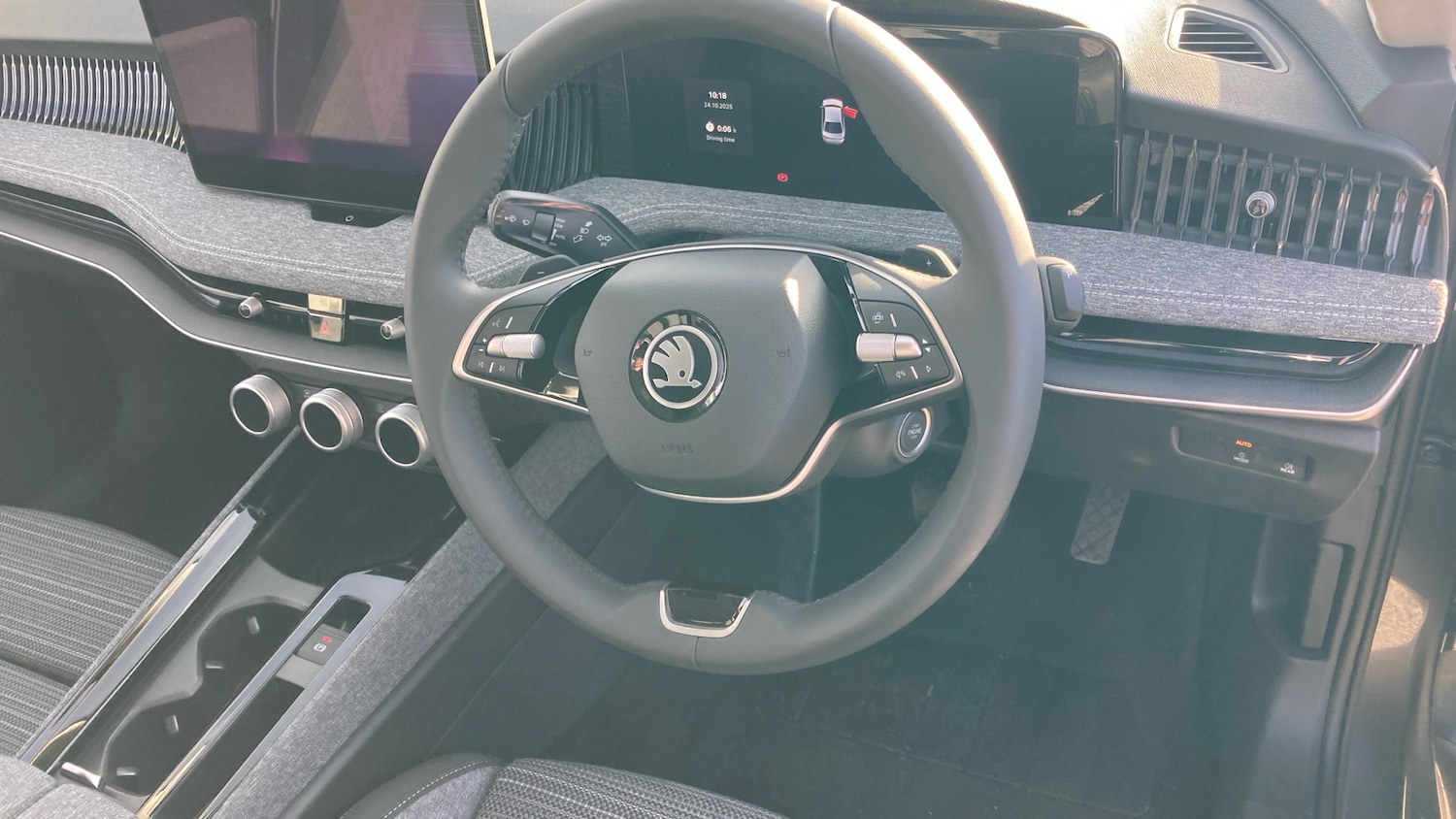 Used Skoda Superb 2024 for sale - 76354939: Photo 10