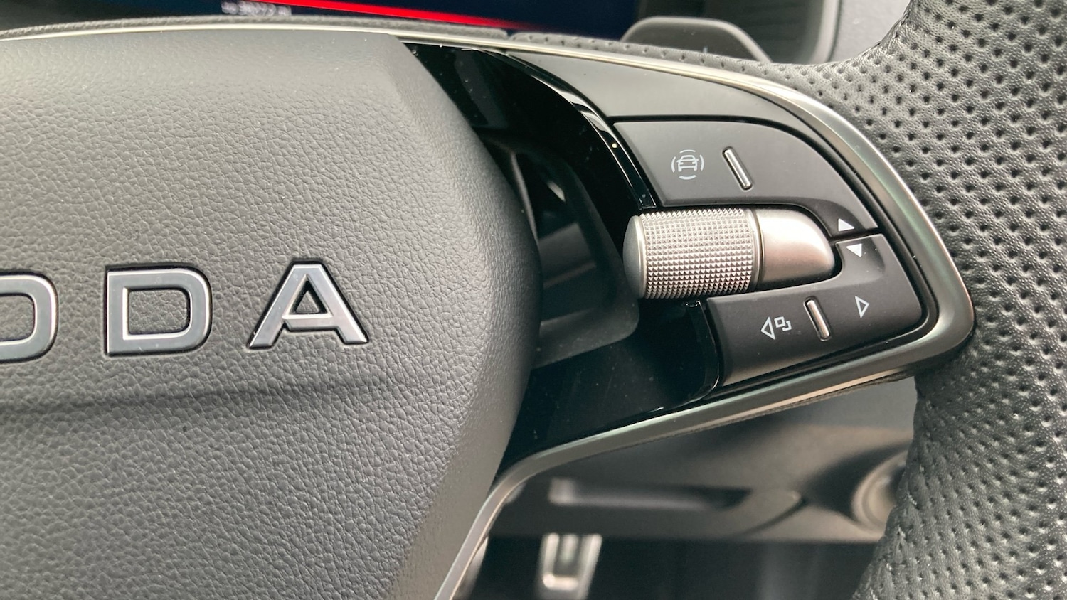 Used Skoda Karoq 2025 for sale - 76534294: Photo 18