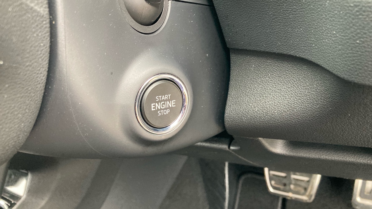 Used Skoda Karoq 2025 for sale - 76534294: Photo 25