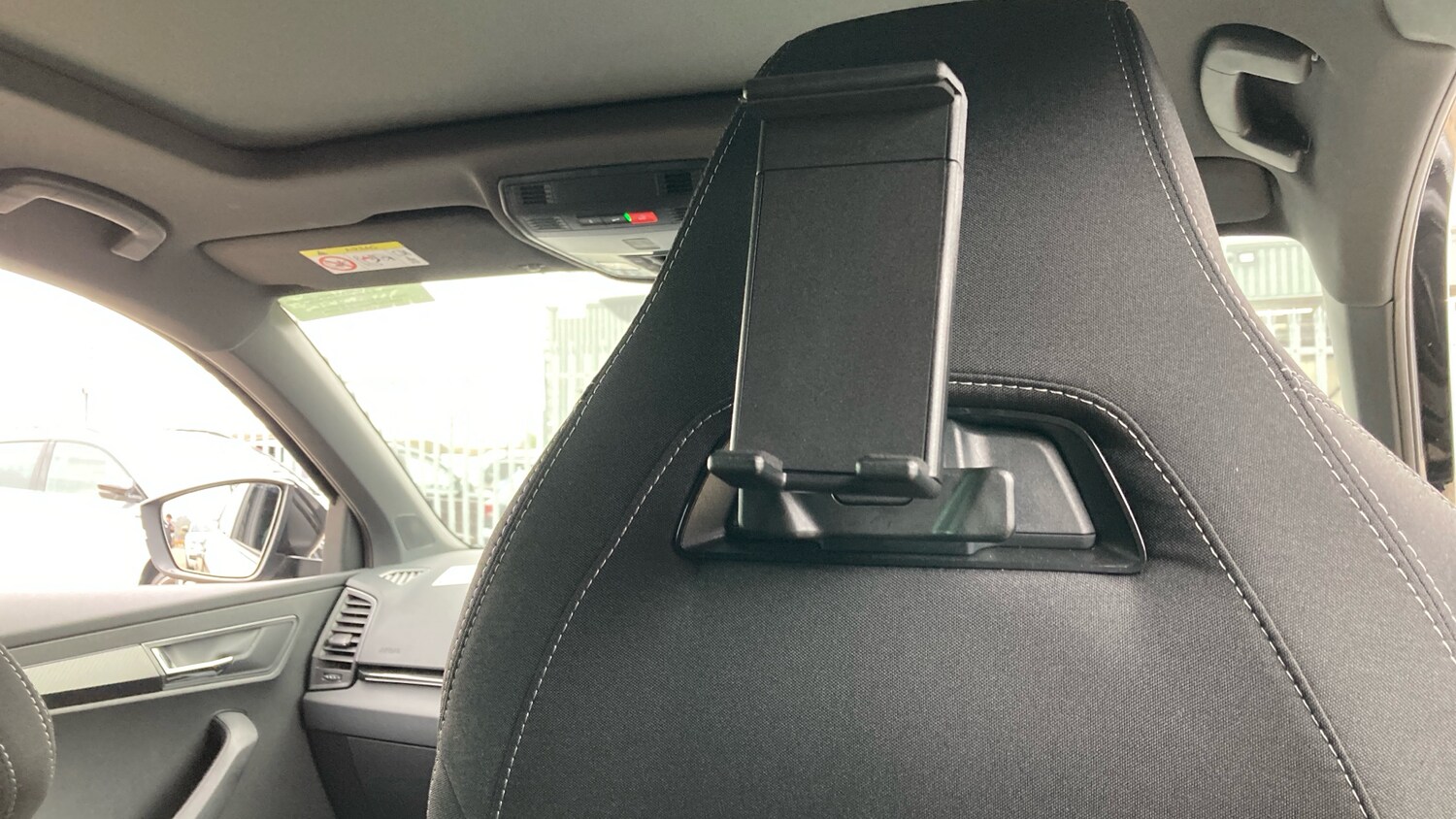 Used Skoda Karoq 2025 for sale - 76534294: Photo 35