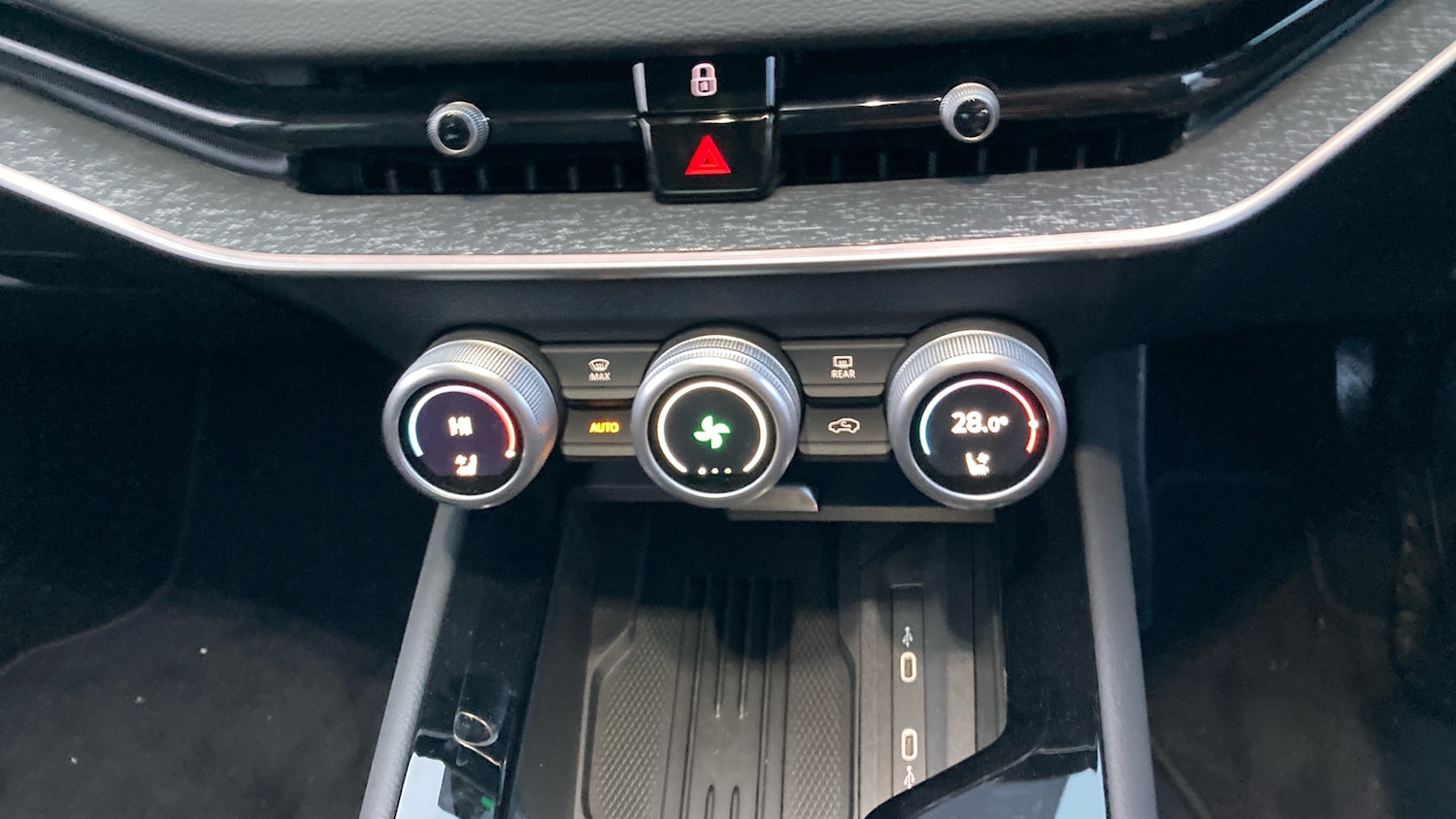 Used Skoda Superb 2025 for sale - 77224746: Photo 13