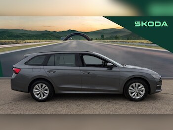 Used Skoda Octavia 2024 for sale - 76219641: Photo