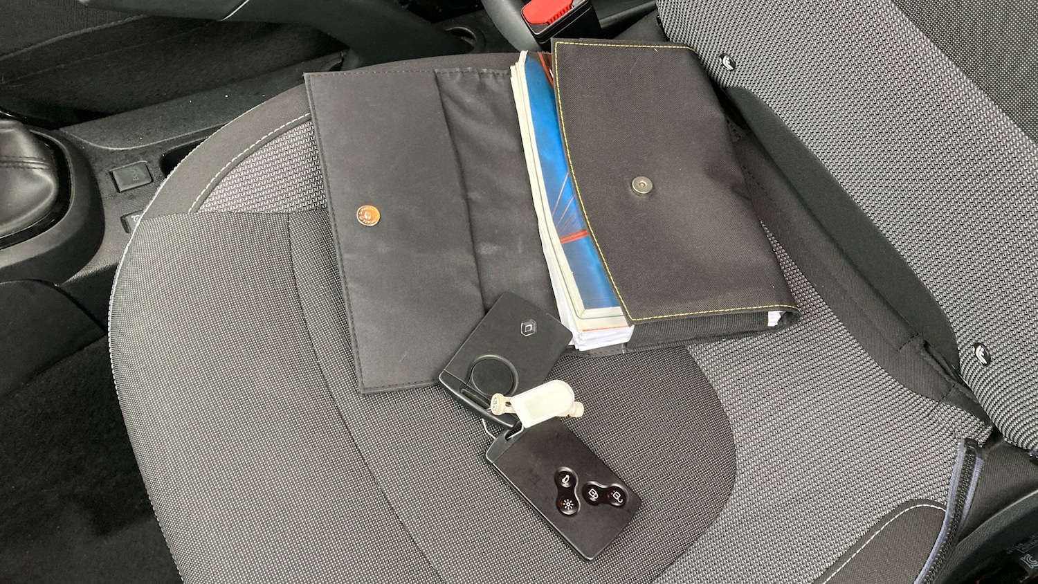 Used Renault Captur 2016 for sale - 76545209: Photo 19