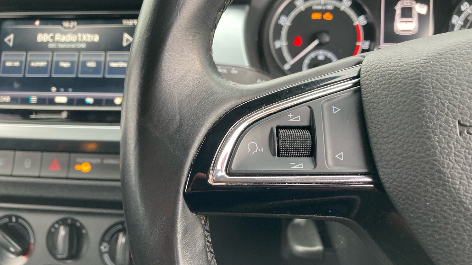 Used Skoda Fabia 2020 for sale - 77831607: Photo 17