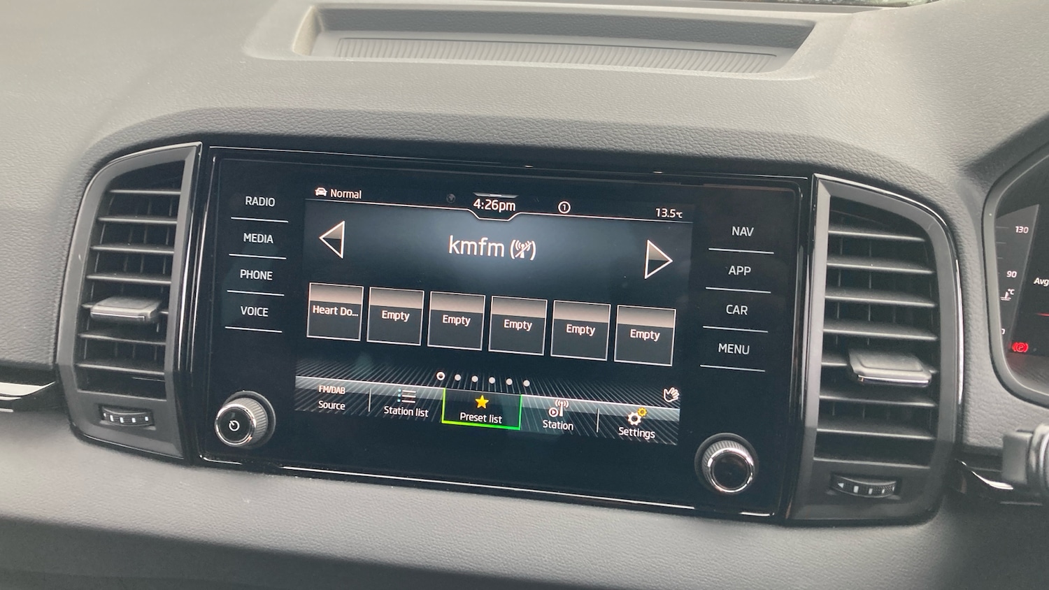 Used Skoda Karoq 2024 for sale - 77679356: Photo 12