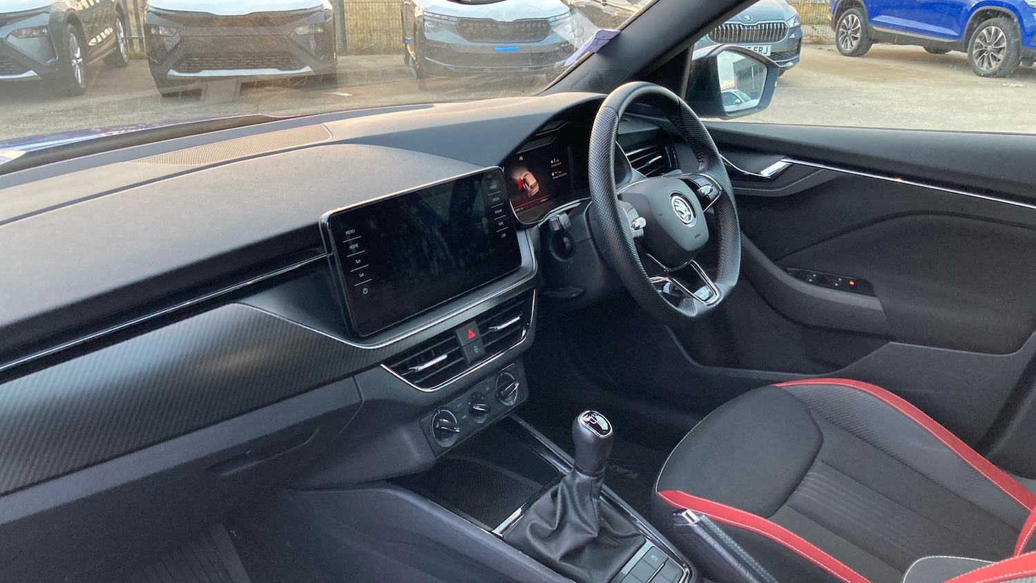 Used Skoda Kamiq 2023 for sale - 76206577: Photo 2