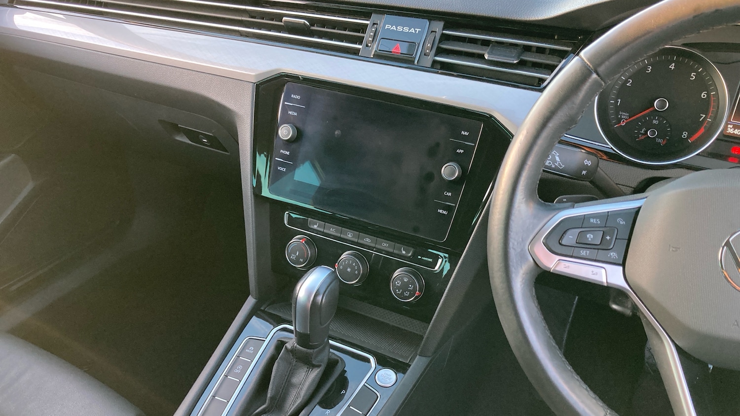 Used Volkswagen Passat 2022 for sale - 77104479: Photo 14