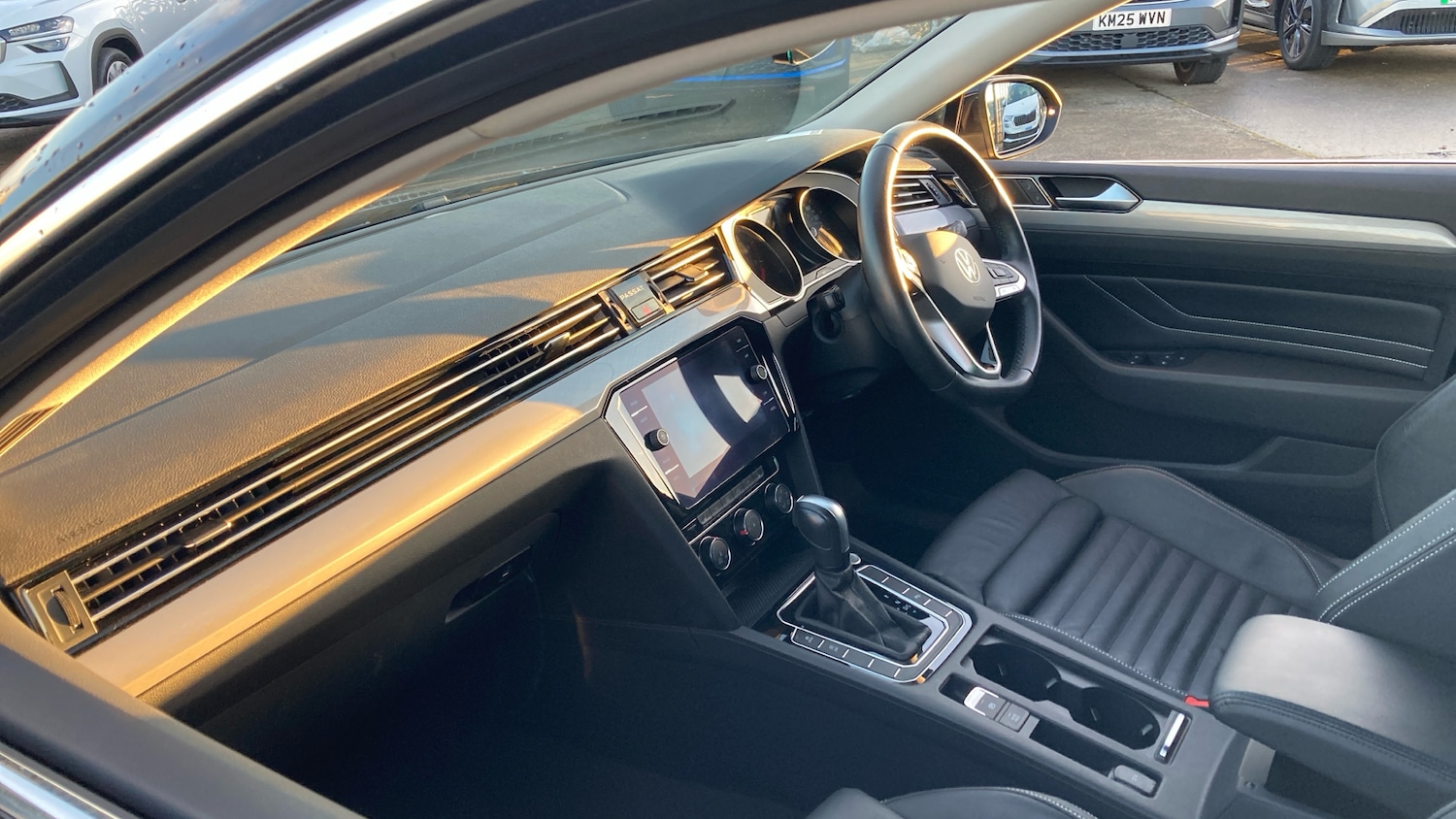 Used Volkswagen Passat 2022 for sale - 77104479: Photo 9