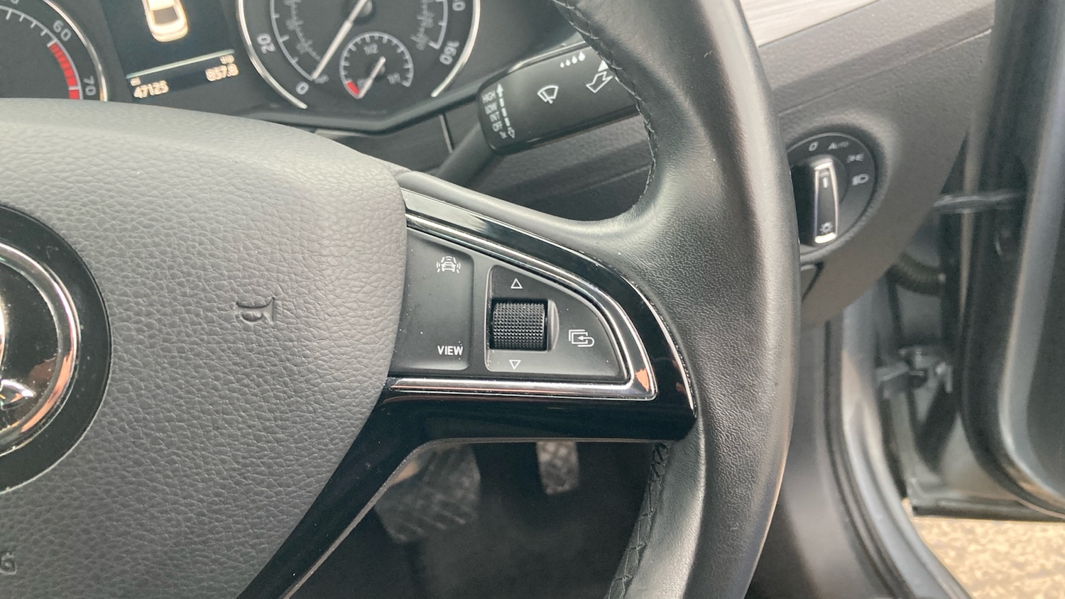 Used Skoda Superb 2019 for sale - 76860179: Photo 18