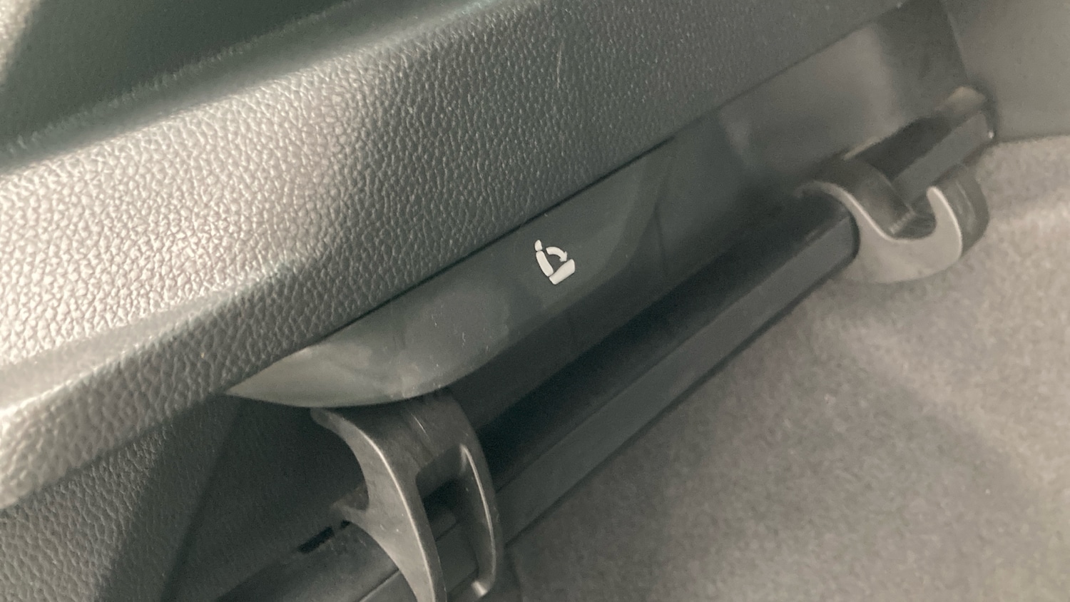 Used Skoda Karoq 2021 for sale - 77208201: Photo 37