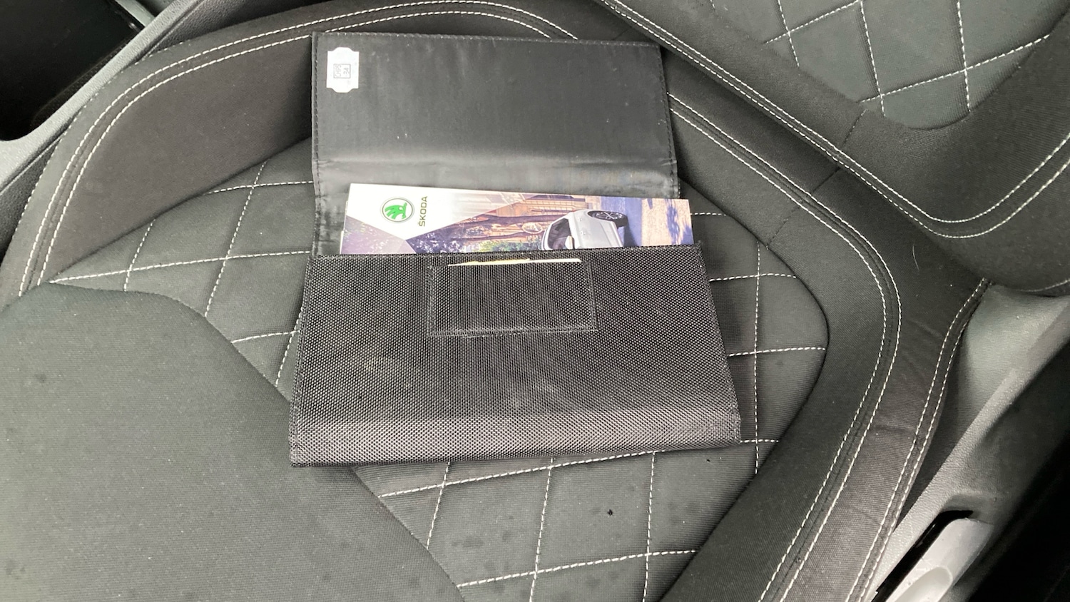 Used Skoda Karoq 2021 for sale - 77208201: Photo 40