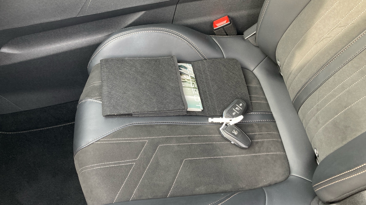 Used Peugeot 3008 2023 for sale - 77716057: Photo 19