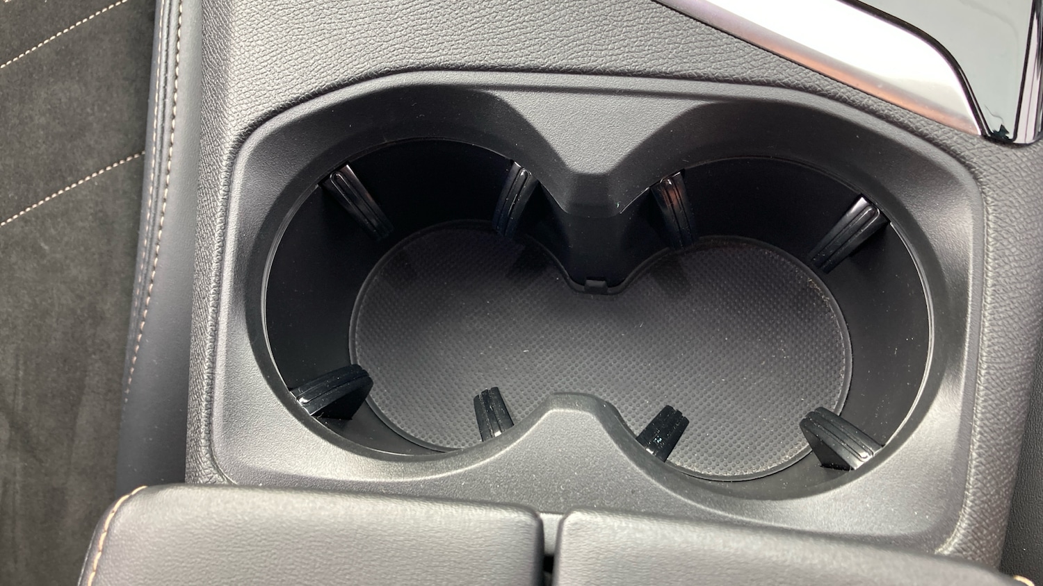 Used Peugeot 3008 2023 for sale - 77716057: Photo 28