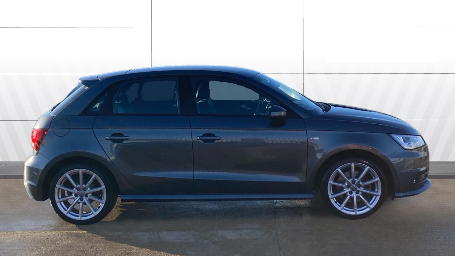 Used Audi A1 2016 for sale - 76627886: Photo 5