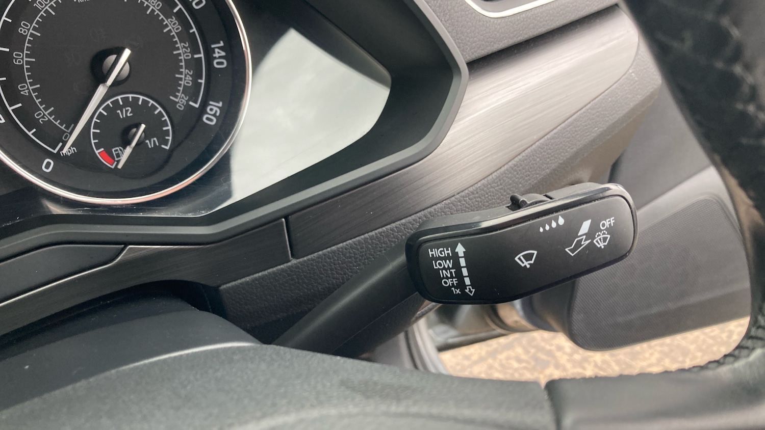 Used Skoda Superb 2019 for sale - 77664857: Photo 28