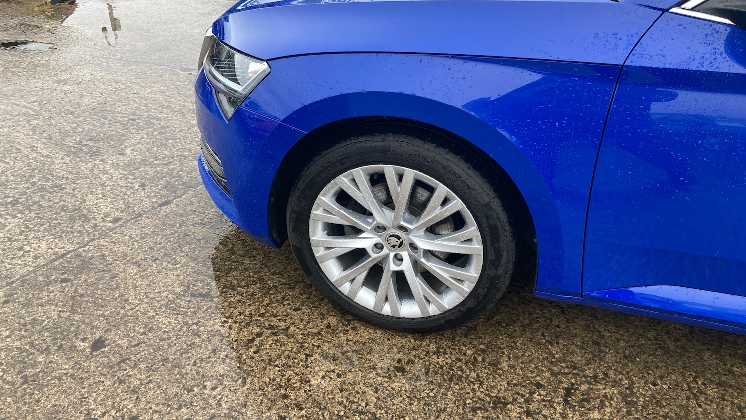 Used Skoda Superb 2023 for sale - 77581944: Photo 23