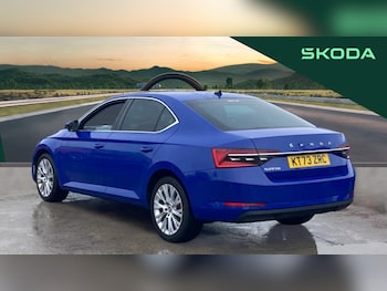 Used Skoda Superb 2023 for sale - 77581944: Photo
