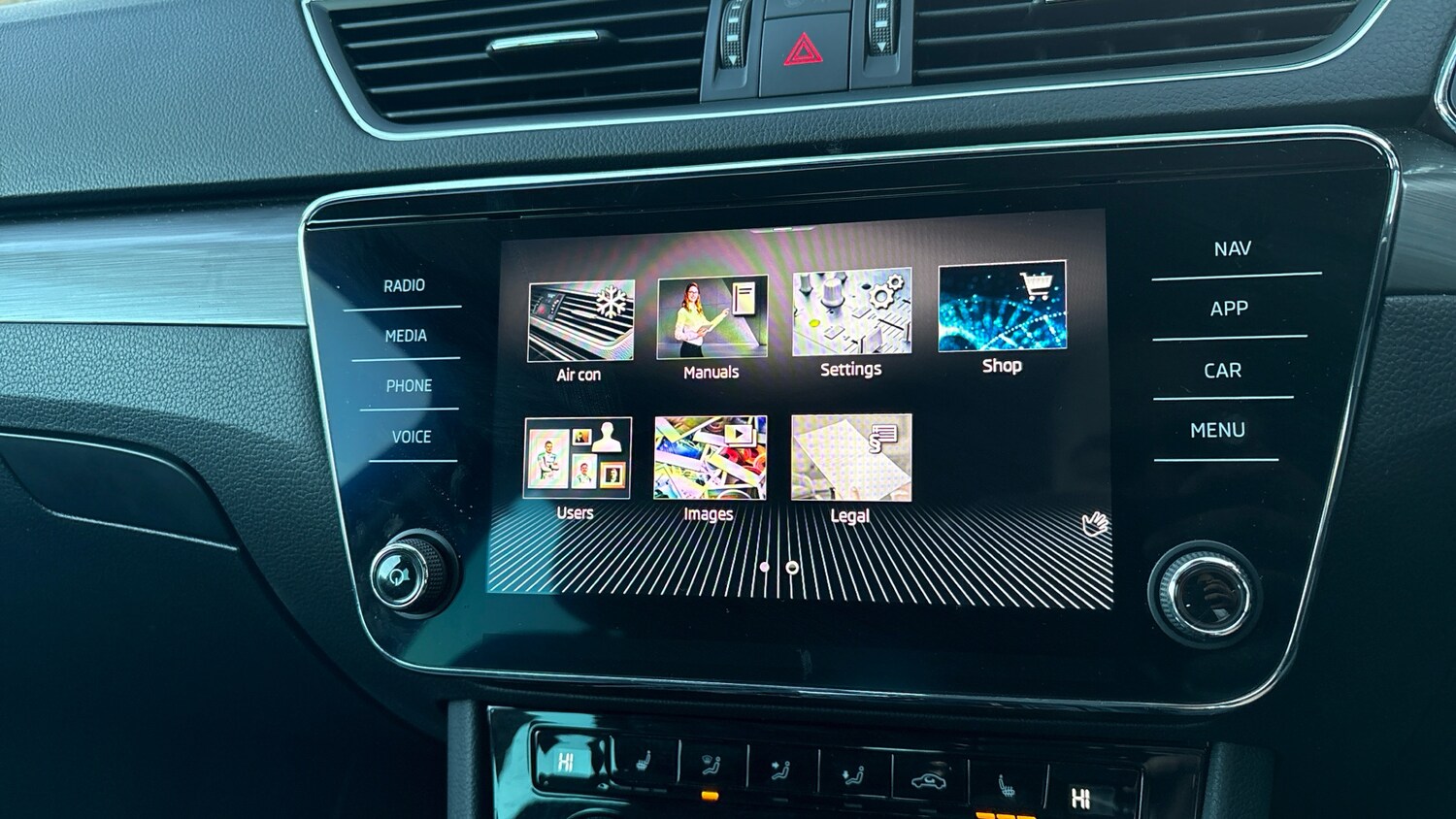 Used Skoda Superb 2023 for sale - 77581944: Photo 71