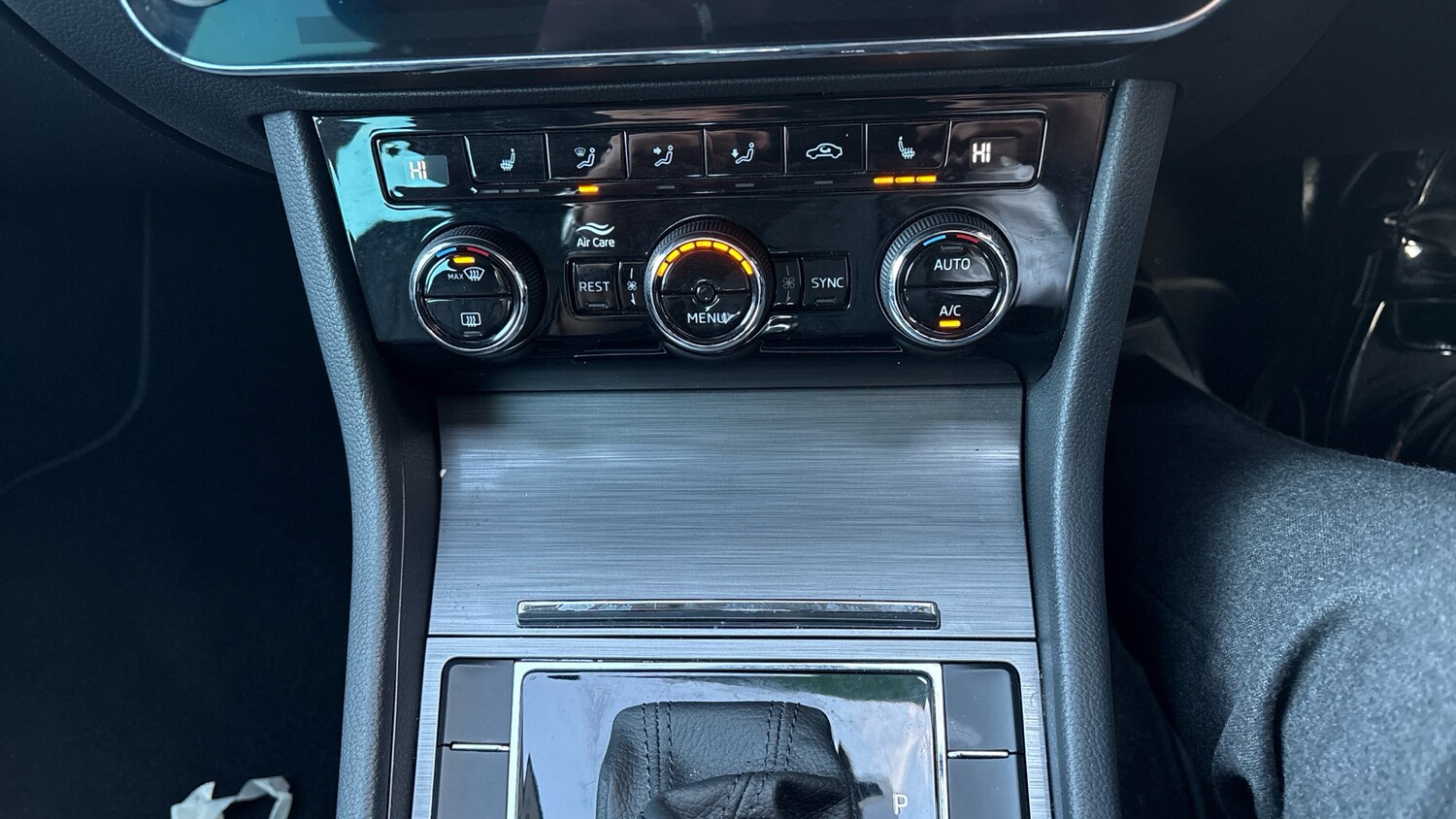 Used Skoda Superb 2023 for sale - 77581944: Photo 74