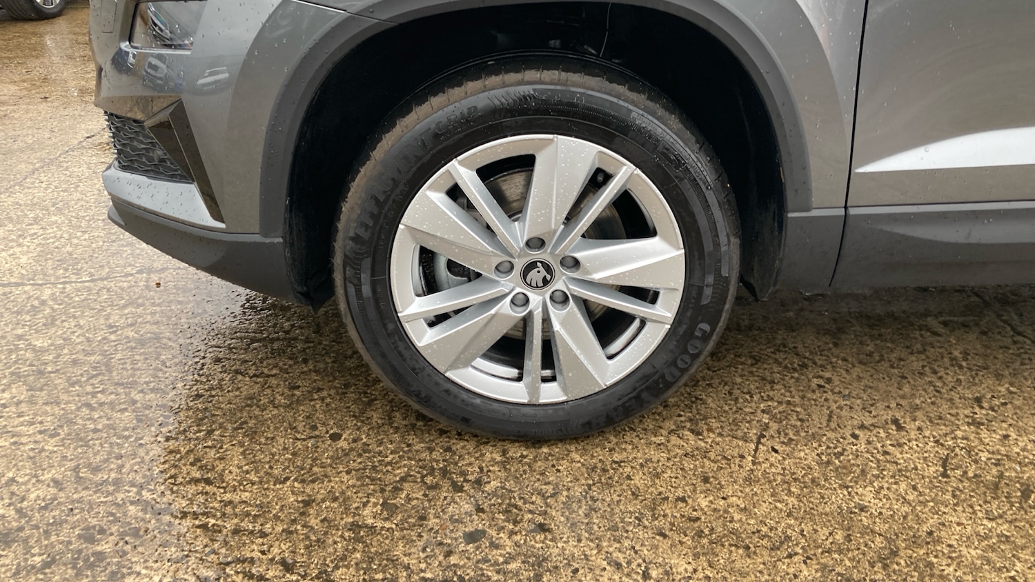 Used Skoda Karoq 2025 for sale - 76662936: Photo 23