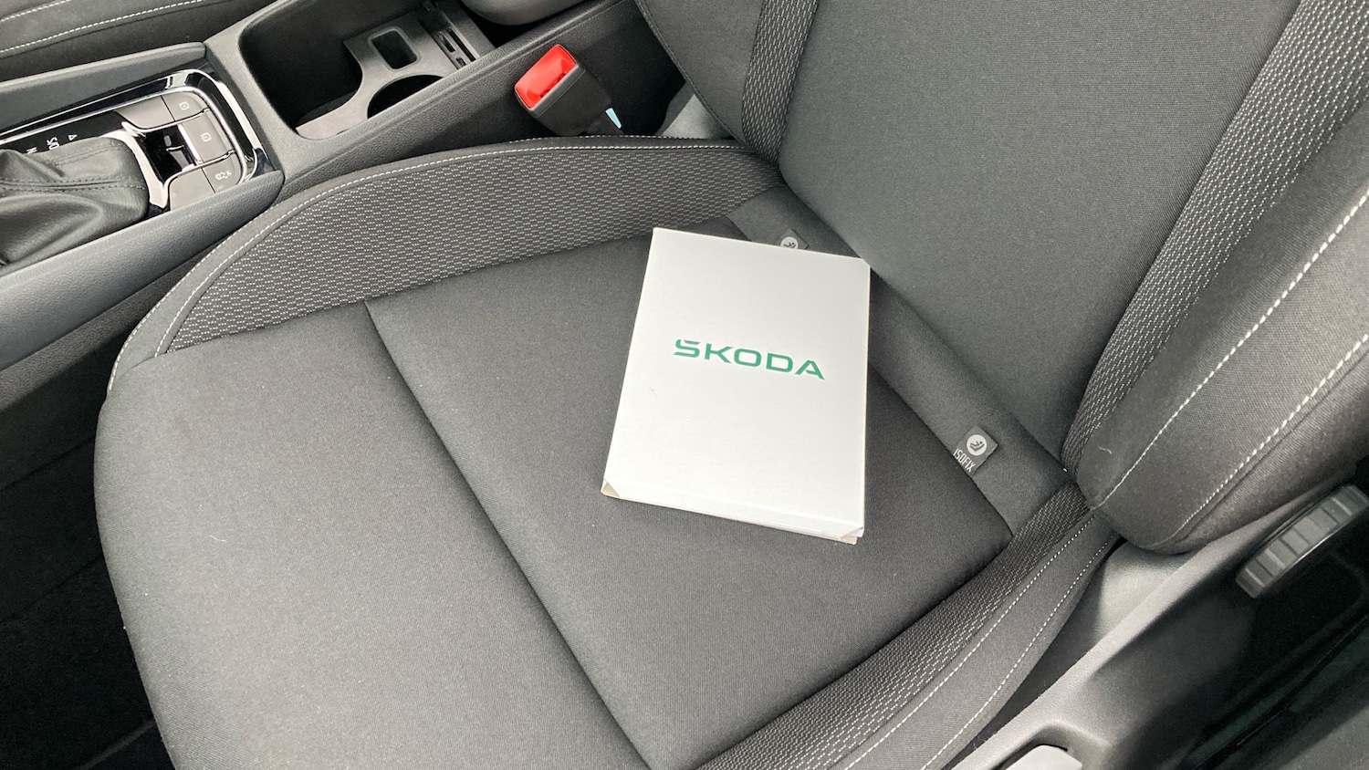 Used Skoda Karoq 2025 for sale - 76662936: Photo 41