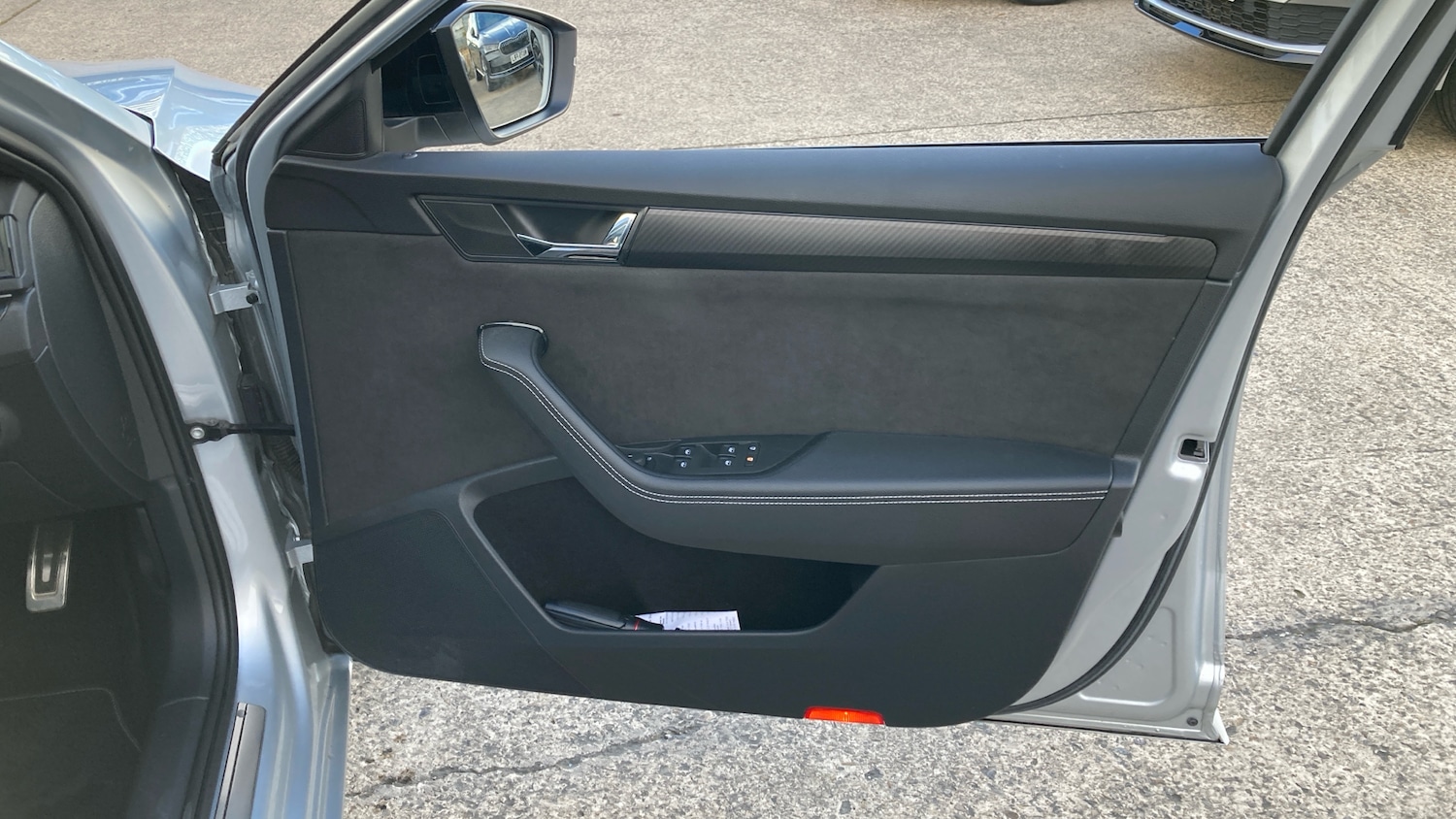 Used Skoda Superb 2023 for sale - 76649959: Photo 19