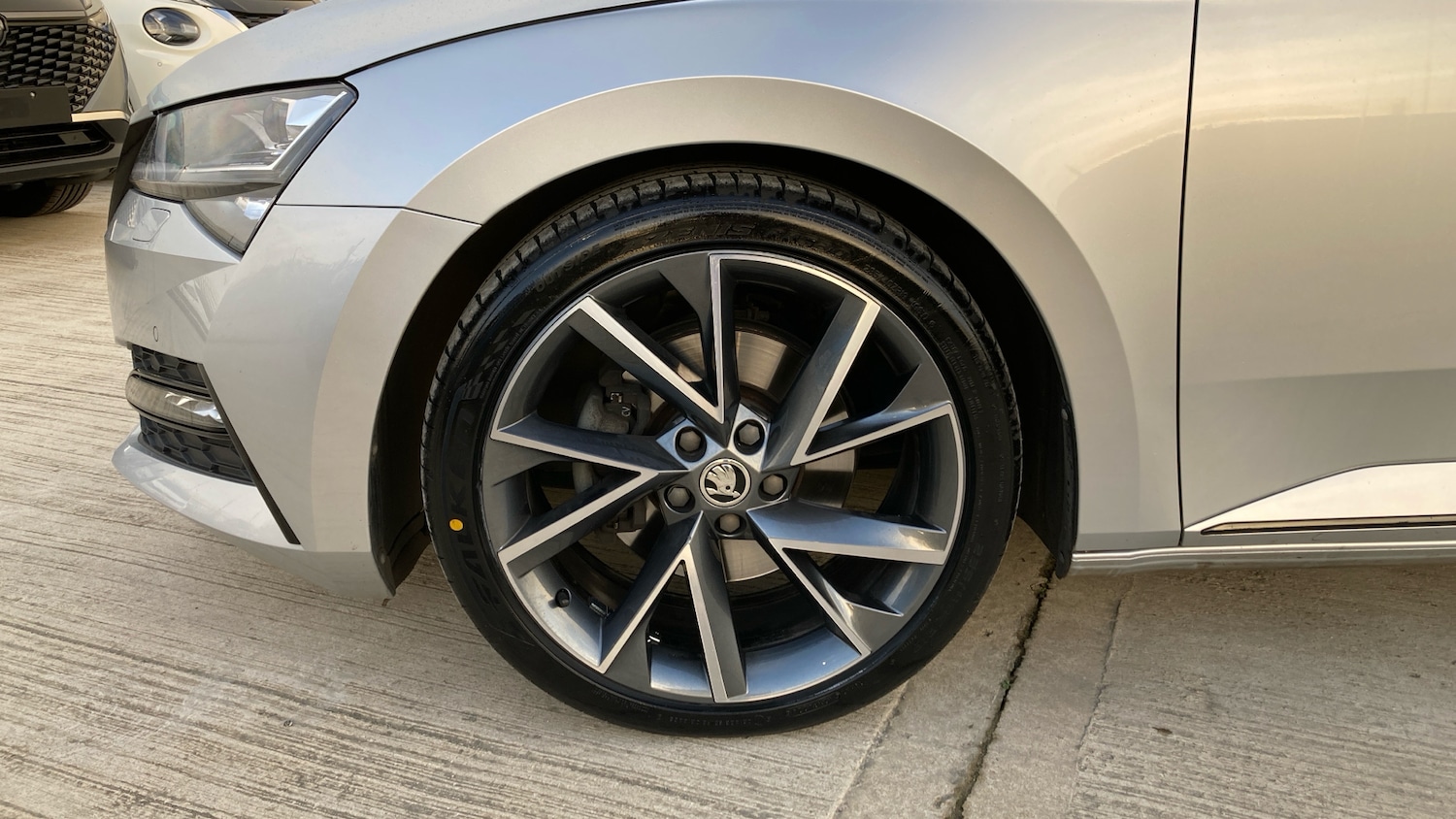 Used Skoda Superb 2023 for sale - 76649959: Photo 23