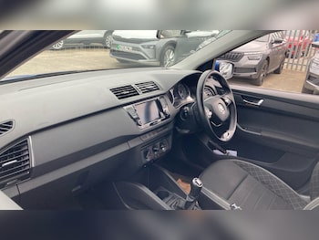 Used Skoda Fabia 2021 for sale - 77758600: Photo