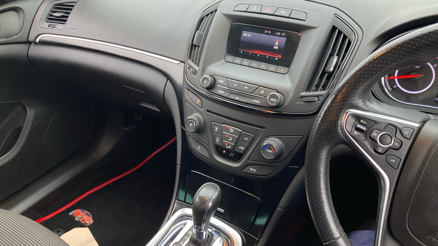 Used Vauxhall Insignia 2017 for sale - 77339157: Photo 14