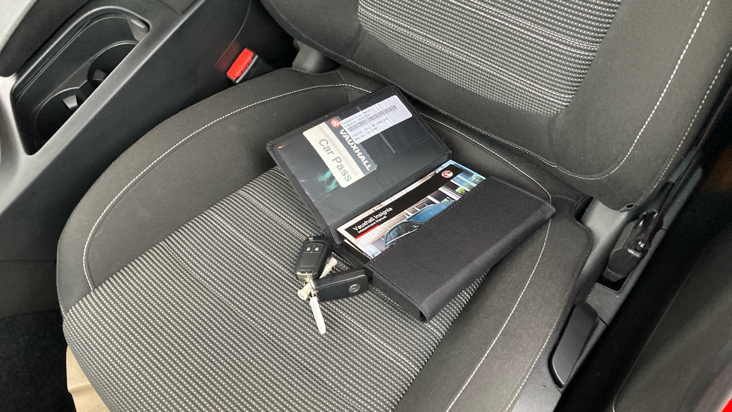 Used Vauxhall Insignia 2017 for sale - 77339157: Photo 19