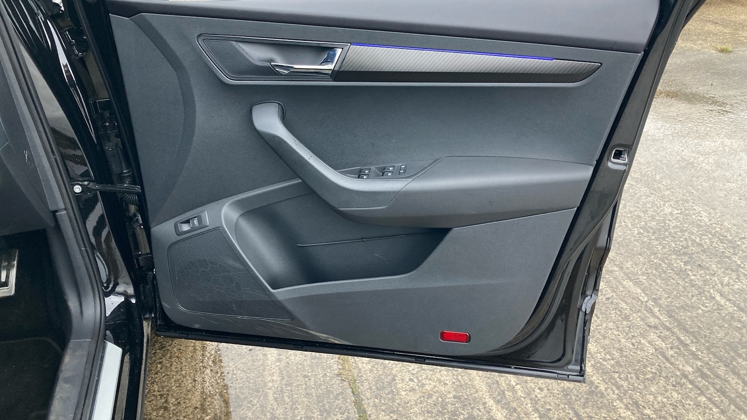 Used Skoda Karoq 2025 for sale - 76718852: Photo 19