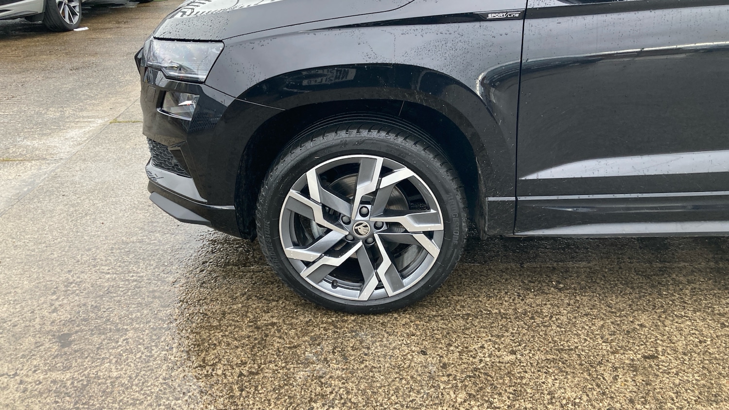 Used Skoda Karoq 2025 for sale - 76718852: Photo 23