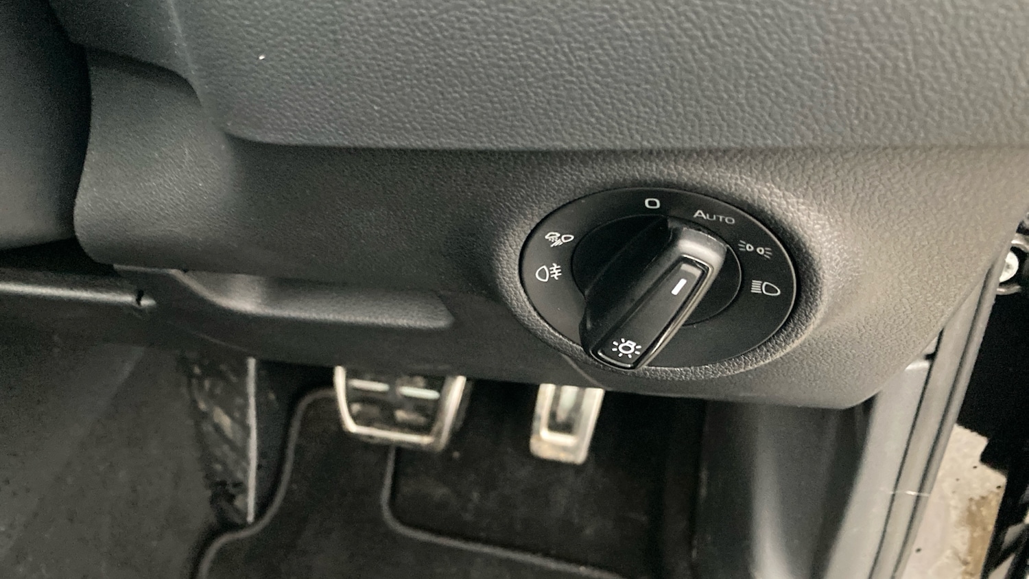 Used Skoda Karoq 2025 for sale - 76718852: Photo 26