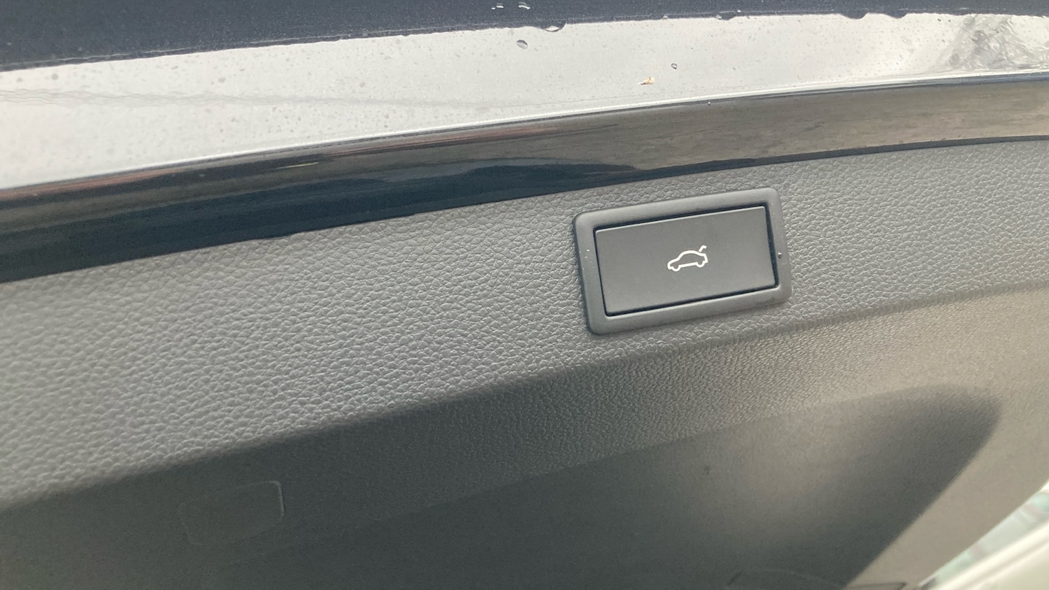 Used Skoda Karoq 2025 for sale - 76718852: Photo 42