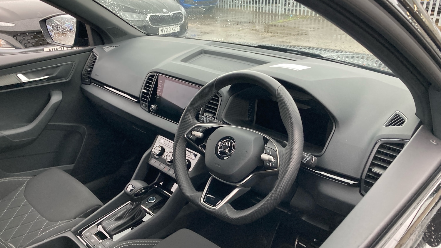 Used Skoda Karoq 2025 for sale - 76718852: Photo 6