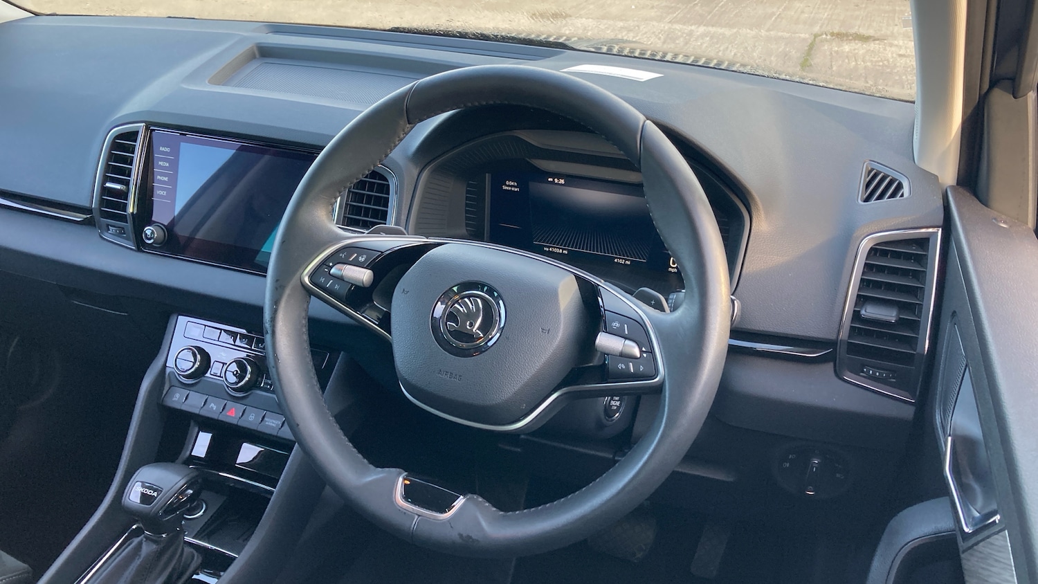 Used Skoda Karoq 2024 for sale - 76355439: Photo 10