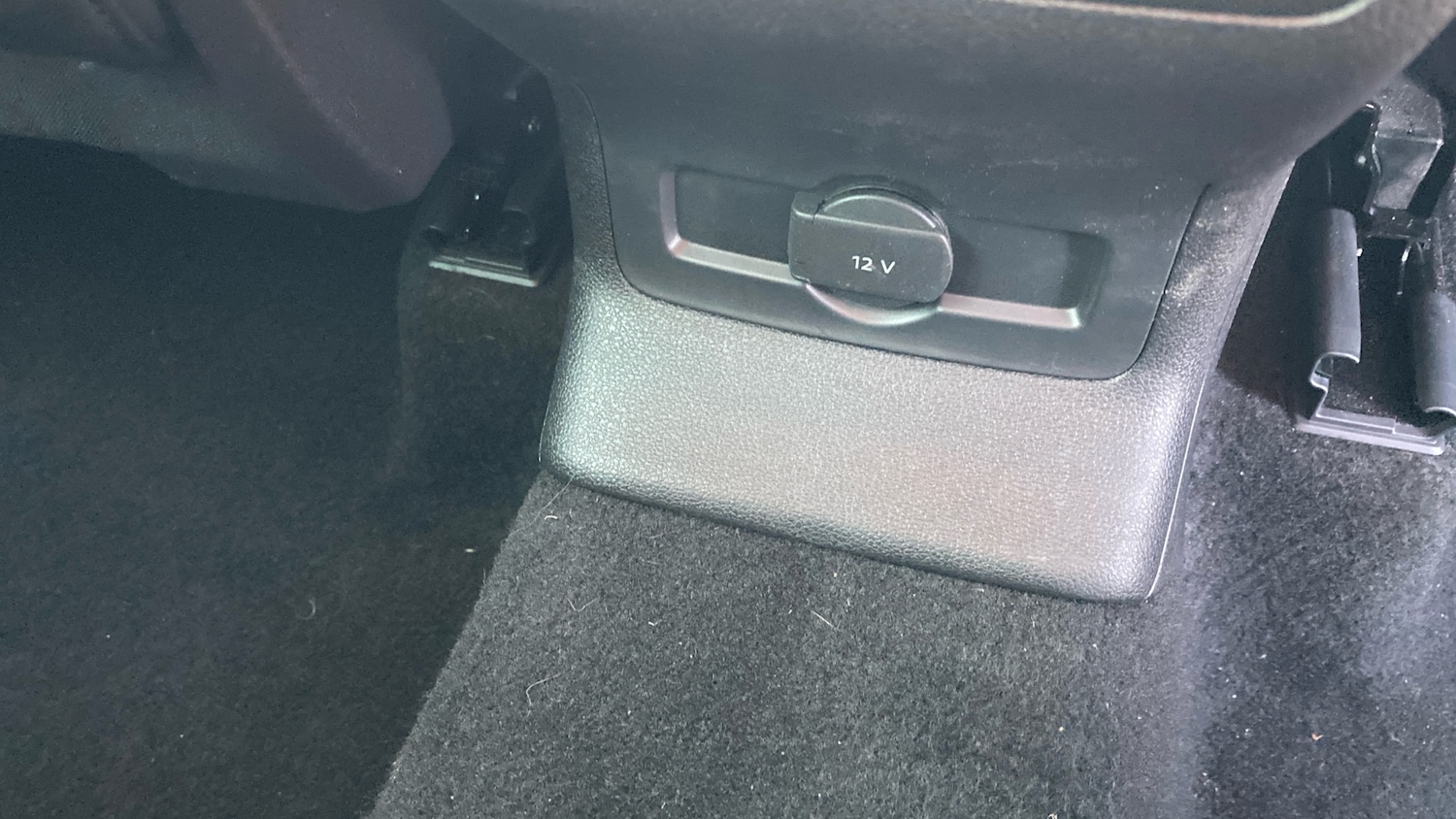 Used Skoda Karoq 2024 for sale - 76355439: Photo 32