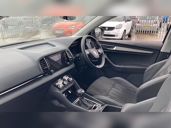 Used Skoda Karoq 2024 for sale - 76748341: Photo