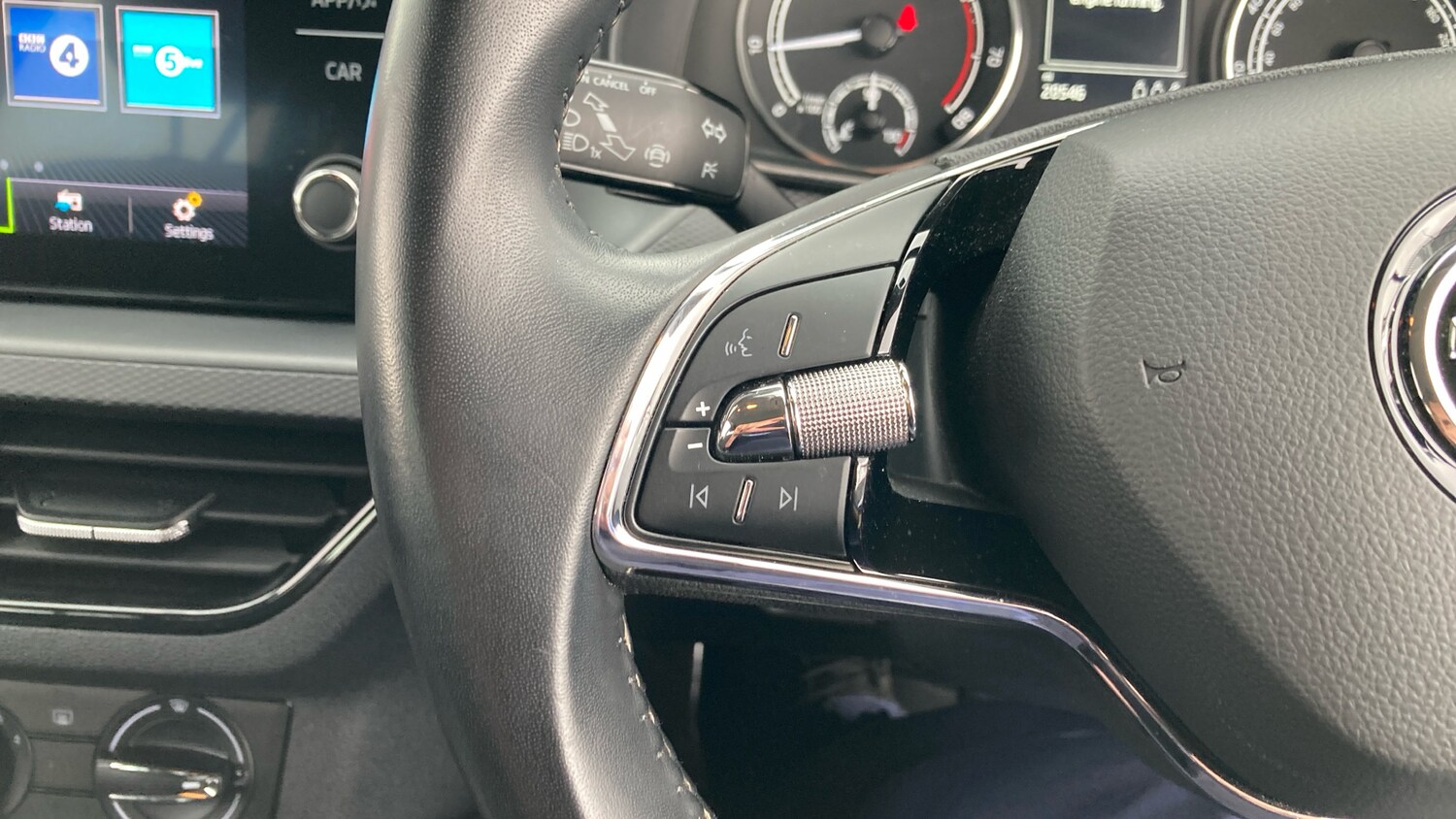 Used Skoda Kamiq 2023 for sale - 77933869: Photo 17